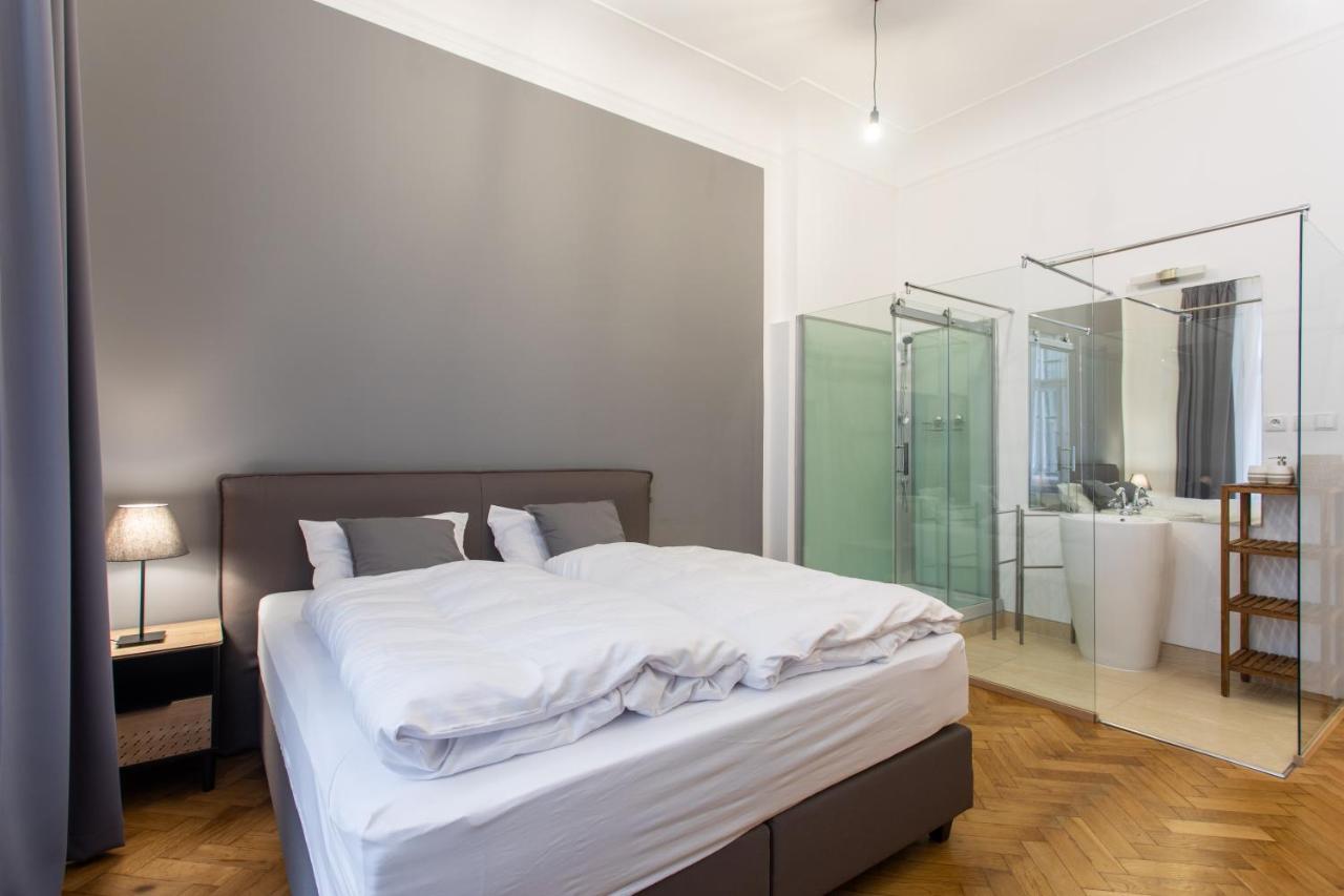 Spacious Apartments Near The River Prag Exterior foto